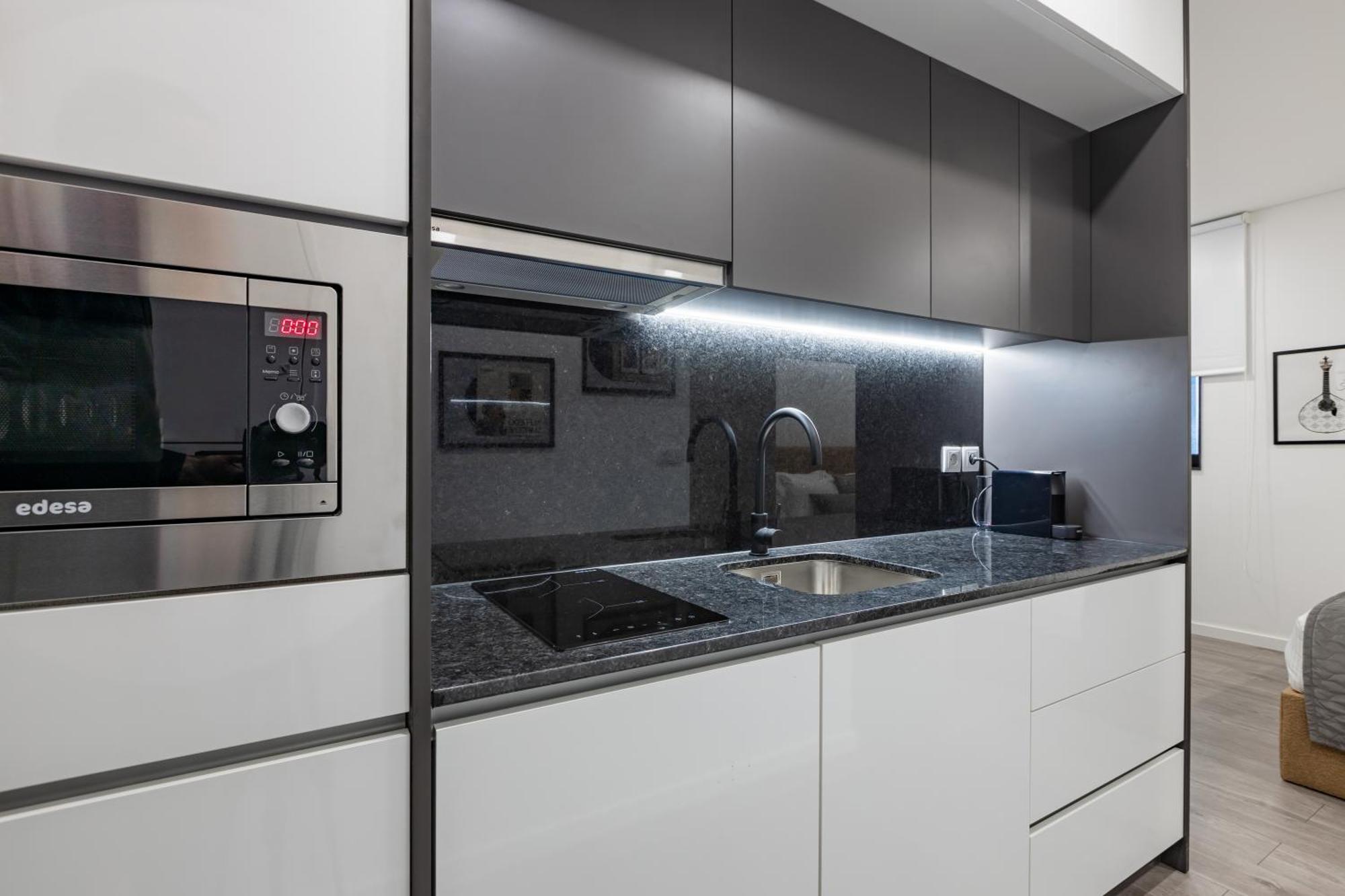Boavista Executive Studios Porto Pokoj fotografie