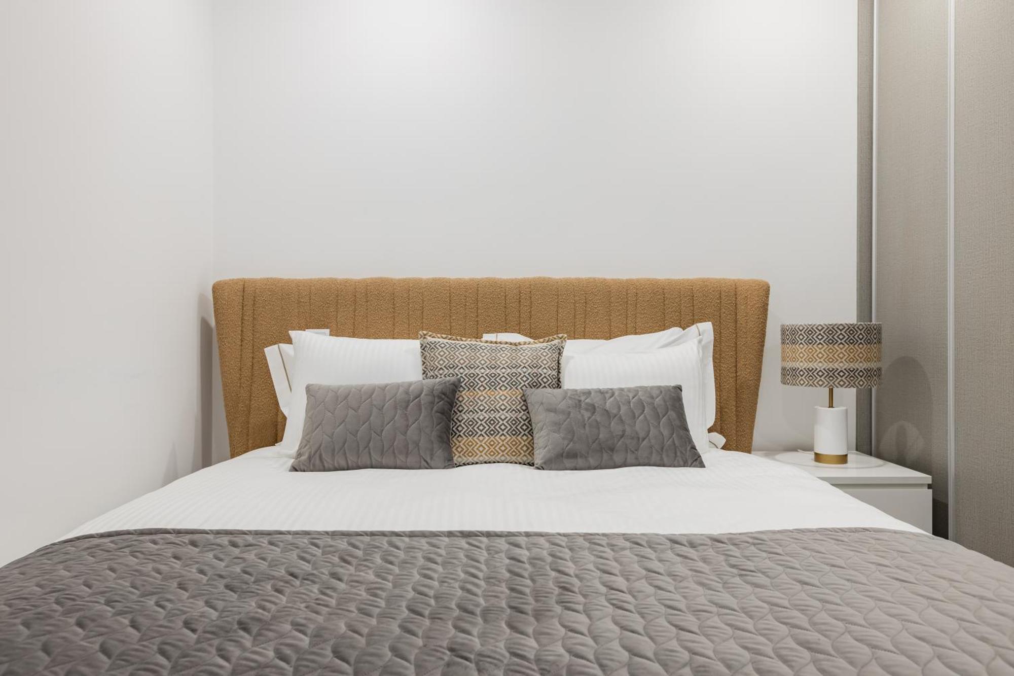 Boavista Executive Studios Porto Pokoj fotografie