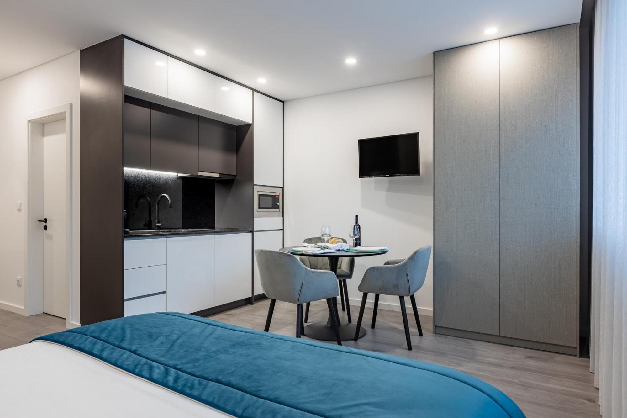 Boavista Executive Studios Porto Pokoj fotografie
